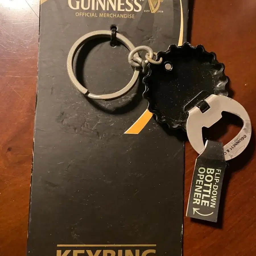 GUINNESS 기네스 오리지널 머천다이즈 병뚜껑 키링