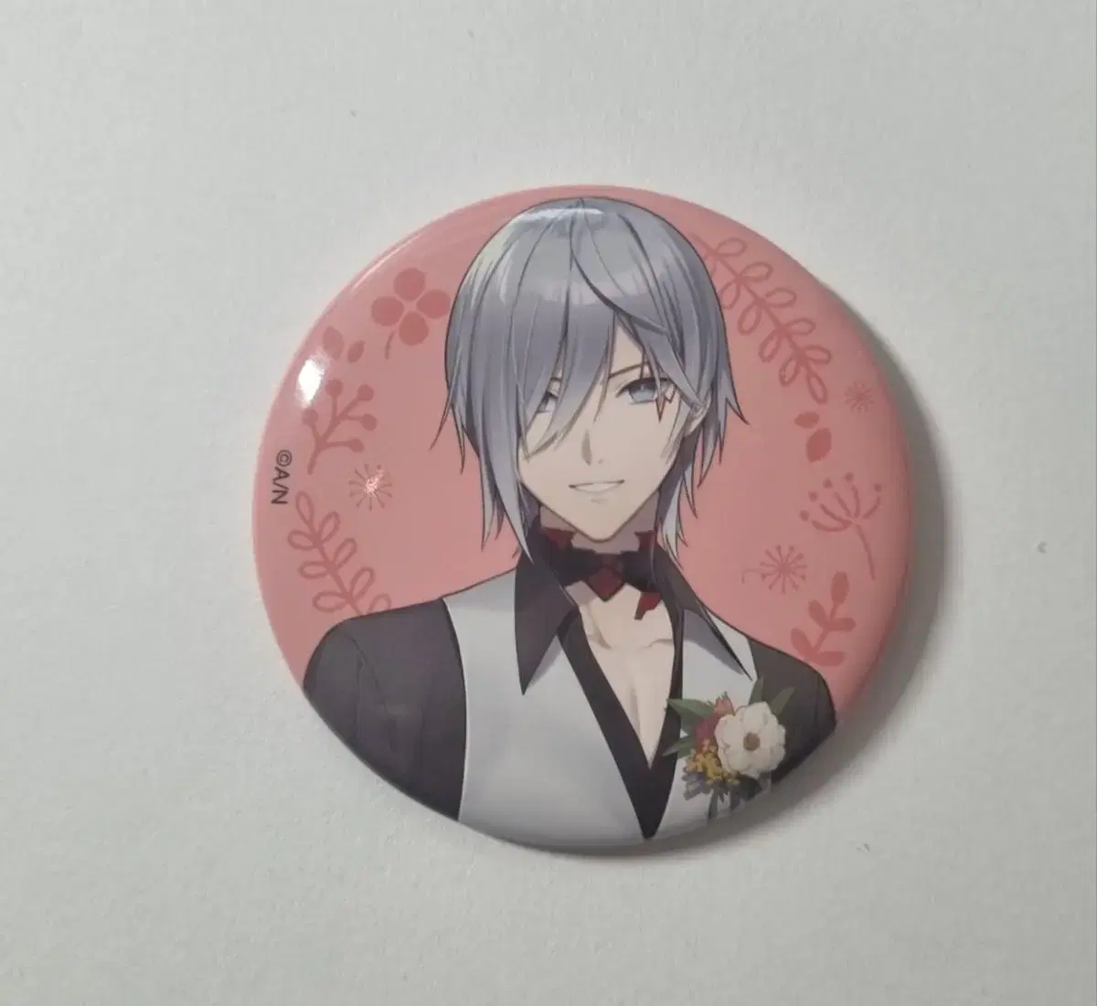 NIJISANJI Fulger Ovid canbadge sells