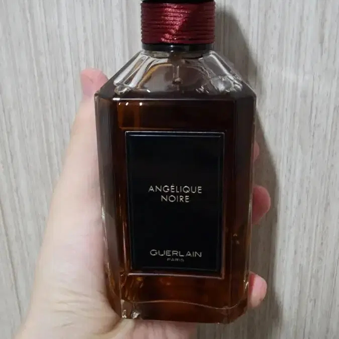 갤랑 안제리크 누아르 200ml 팝니다