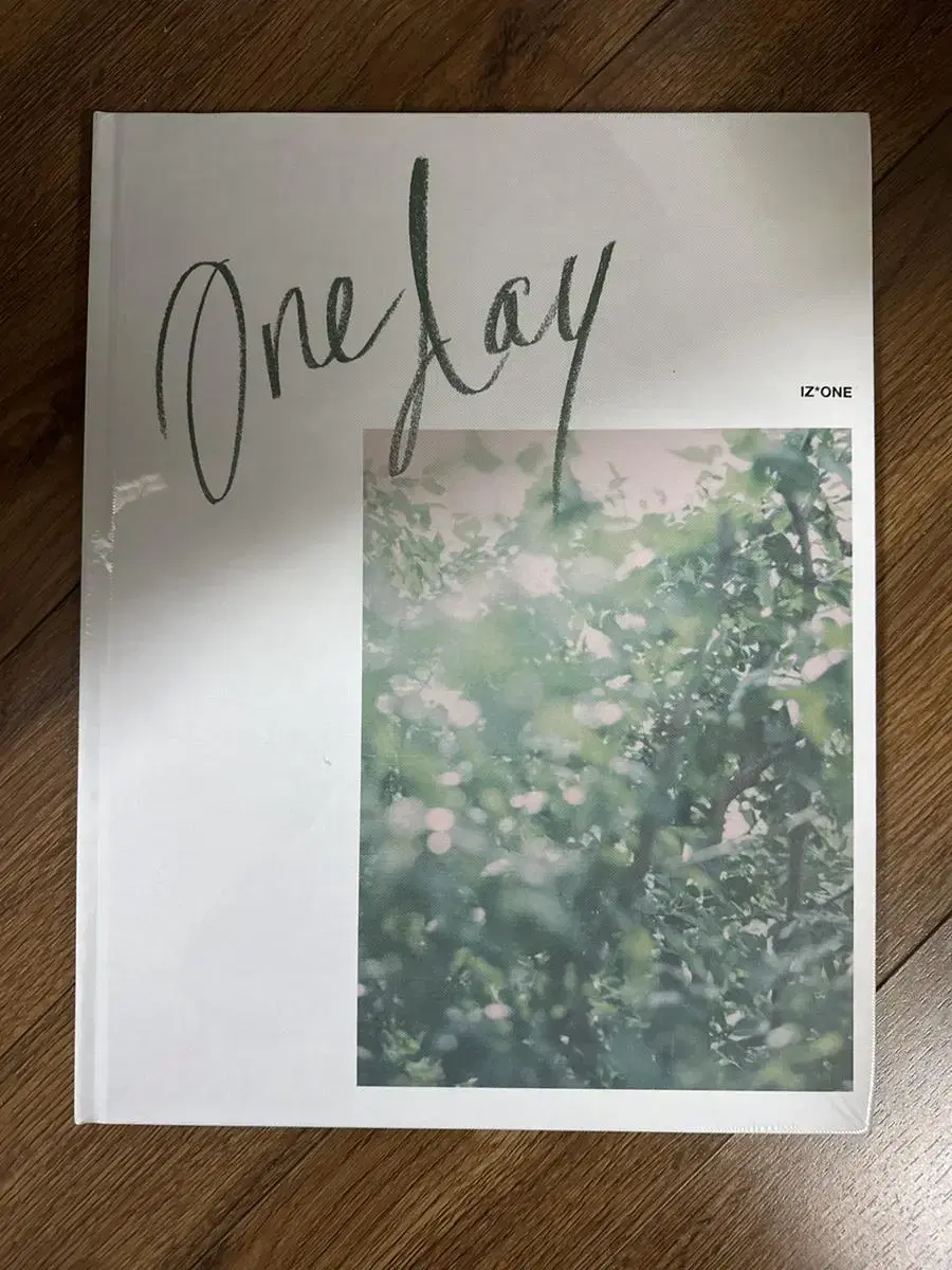 IZ*ONE ONE DAY photobook sealed NEW