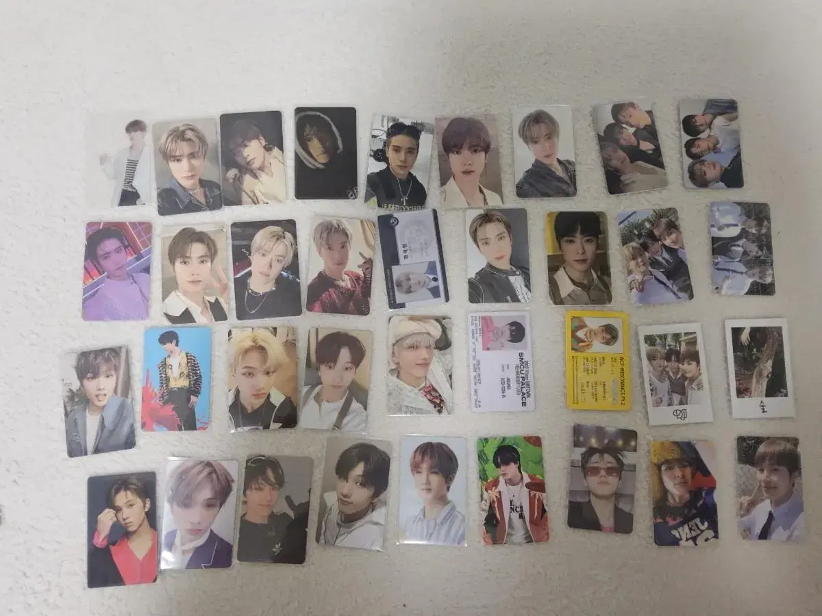 NCT jaehyun jisung jungwoo doyoung jeno jaemin photocard Photocard WTS