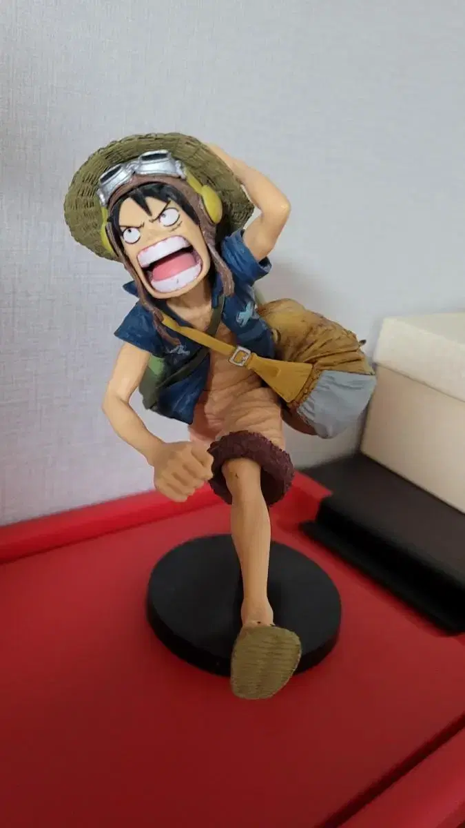 Strong World Luffy Figures