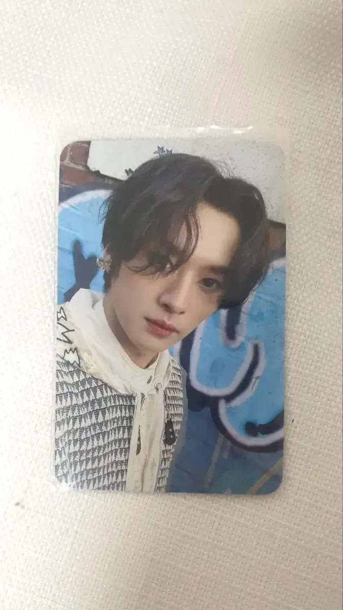 skz lee know special apple music unreleased photocard pre-order benefit photocard wts