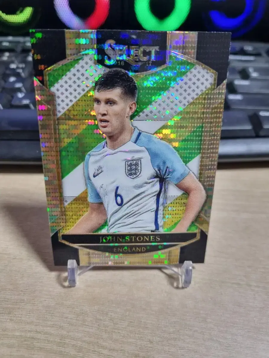 16-17 Panini Select Manchester City zone Stones Football Cards