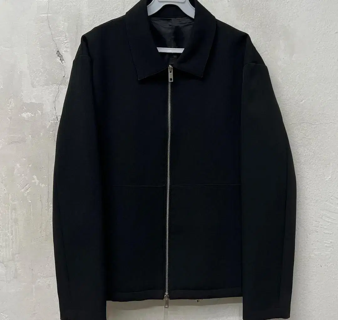 Two-way minimalist jacket