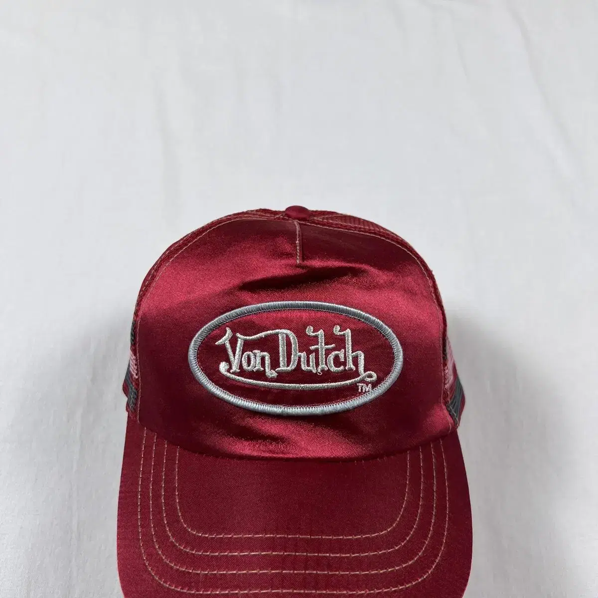 데드스탁 본더치 von dutch 로고 메쉬 트러커캡 모자