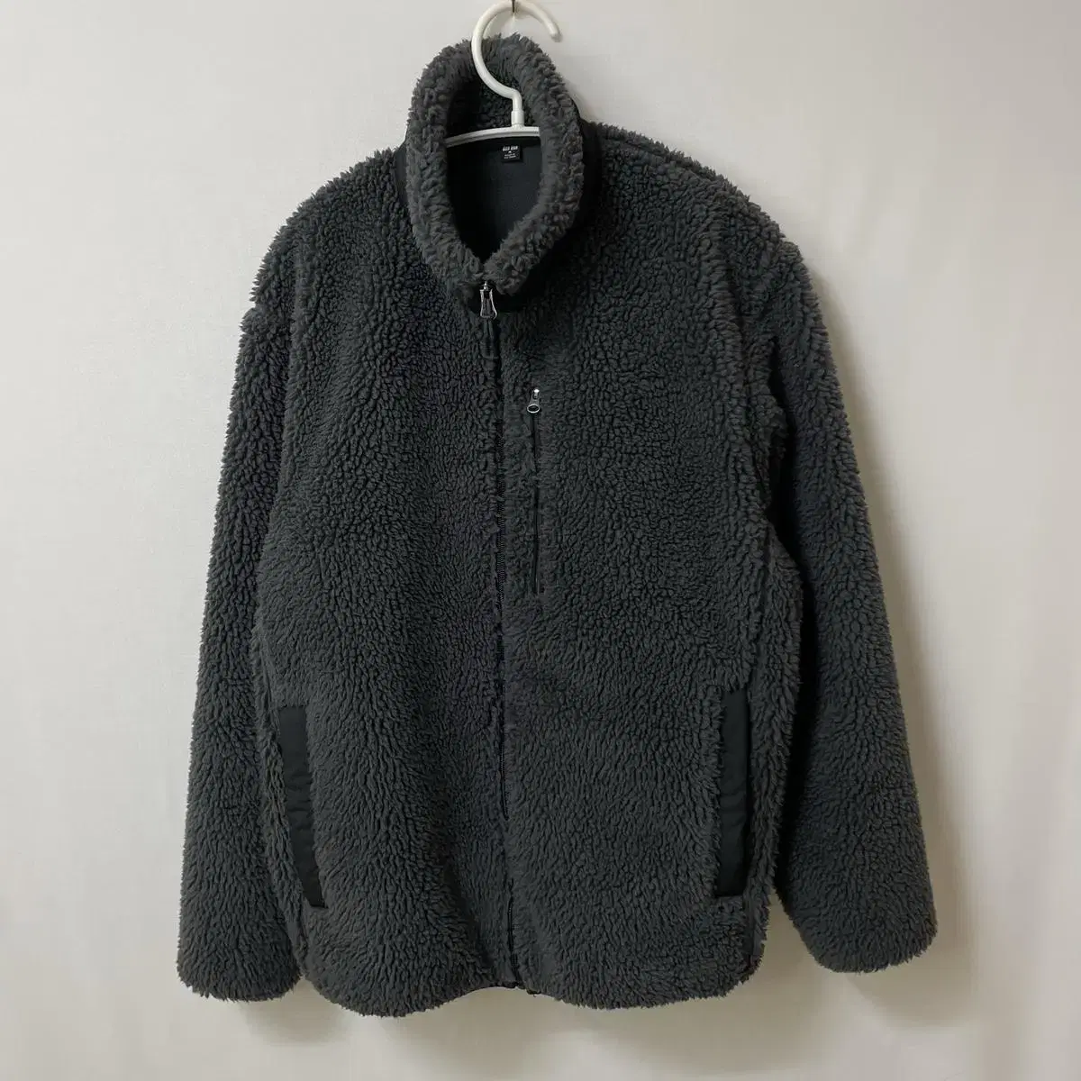 [ M ] Uniqlo Standard Fleece Poggle Furry Jacket