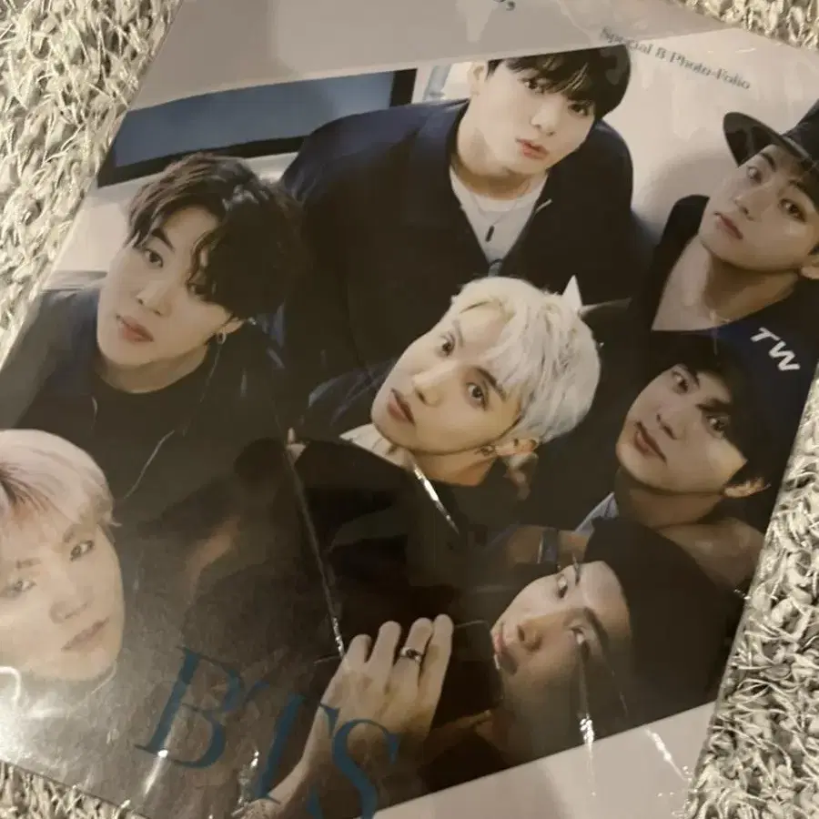 BTS special 8 photo Folio Us