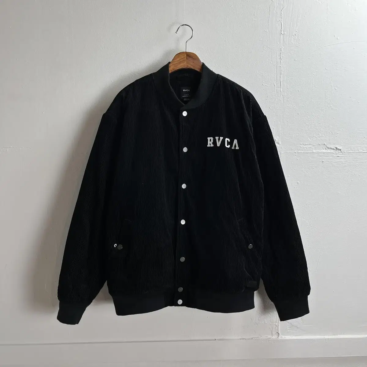 RVCA 코듀로이 봄버자켓