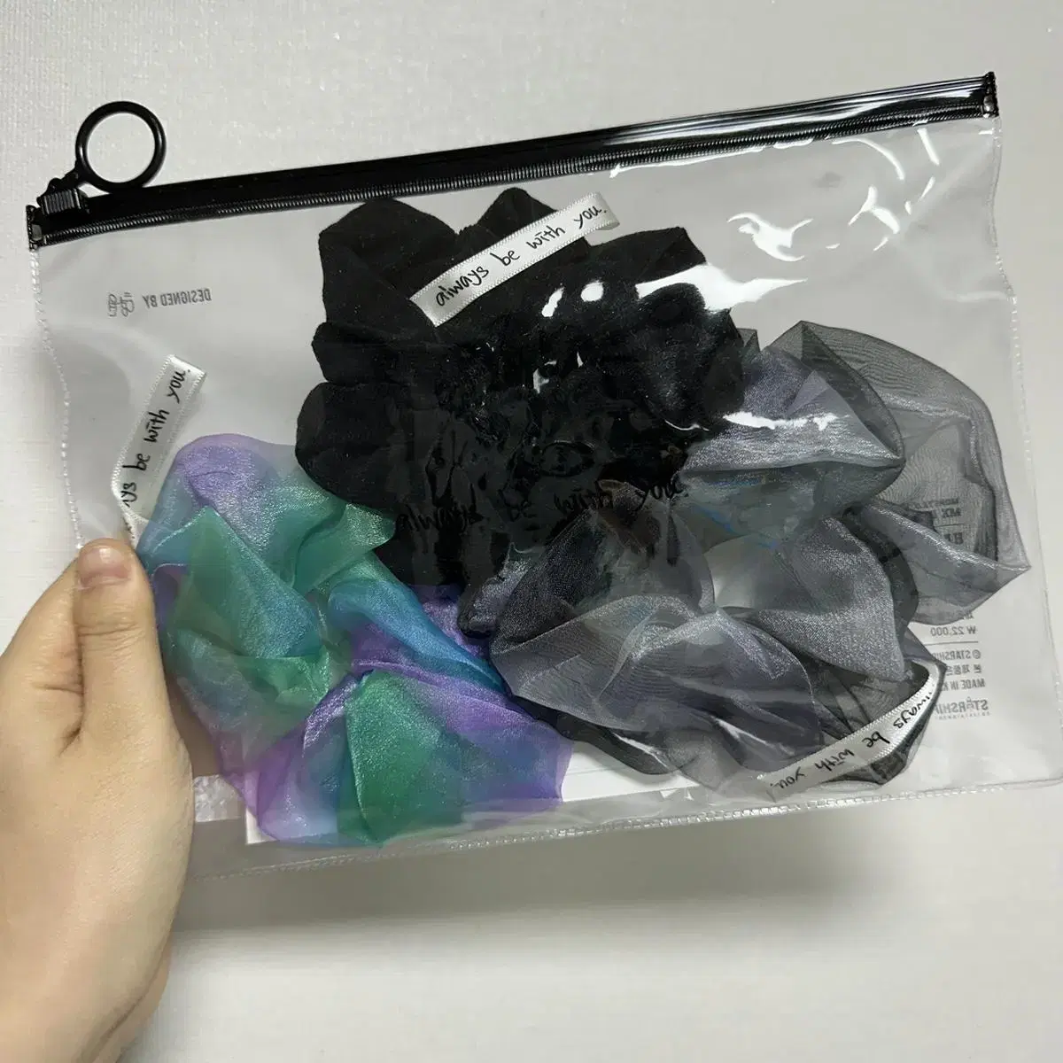 Monstax hyungwon fan con Full Set of 5 Hair Scrunchies