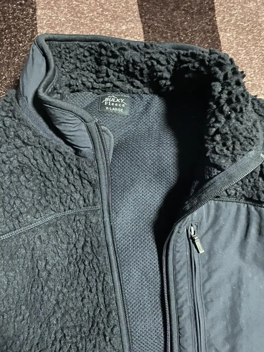 Double-sided fleece vest