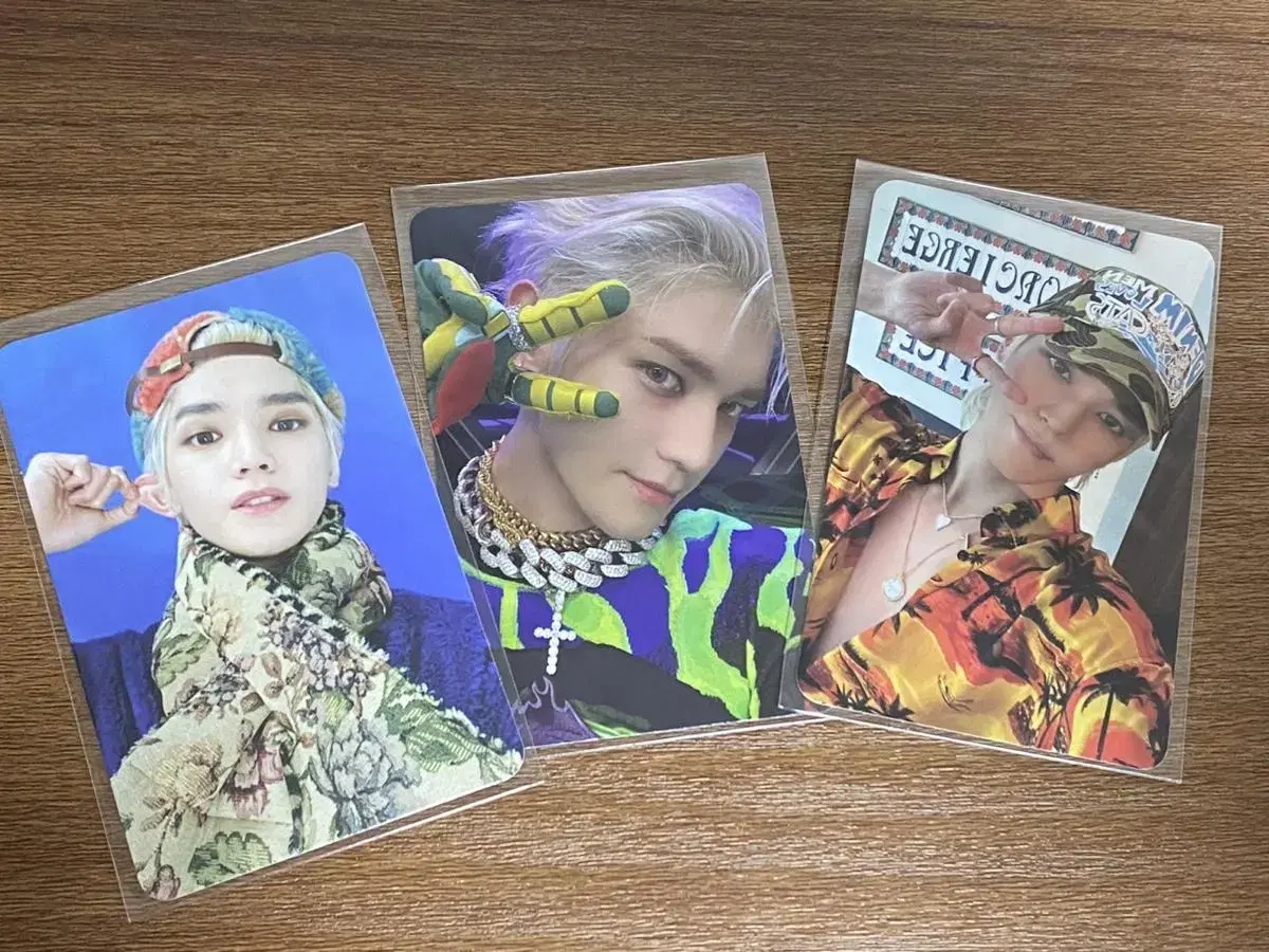 Junpo) nct 127 taeyong photocard bulk (Resonance Shawl Taeyong, Zuu Taeyong)