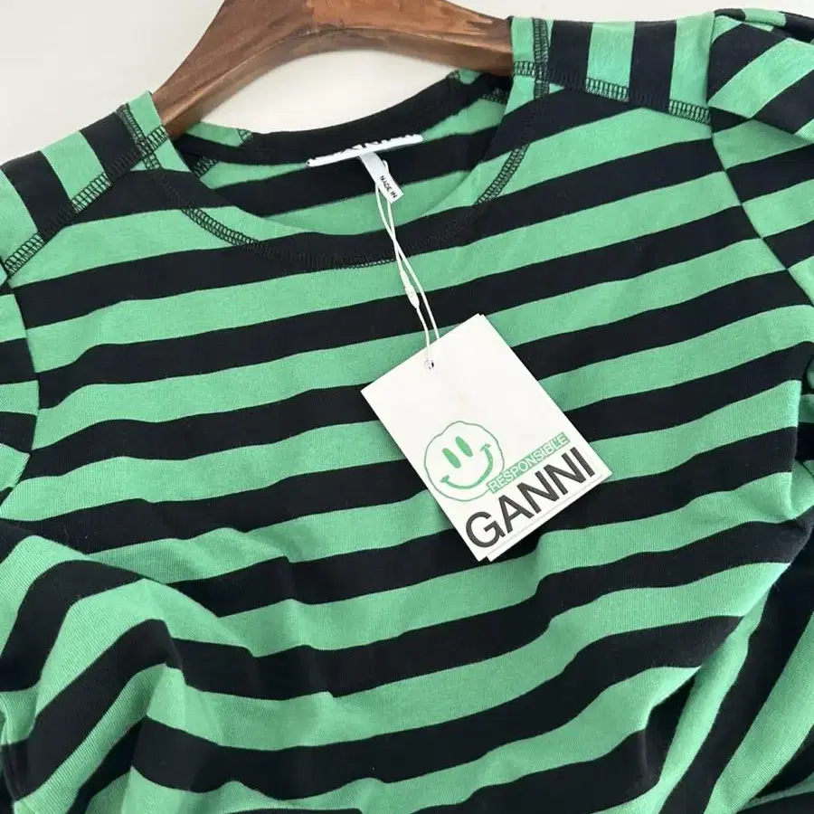 Ganni 가니 Stripe cotton jersey top