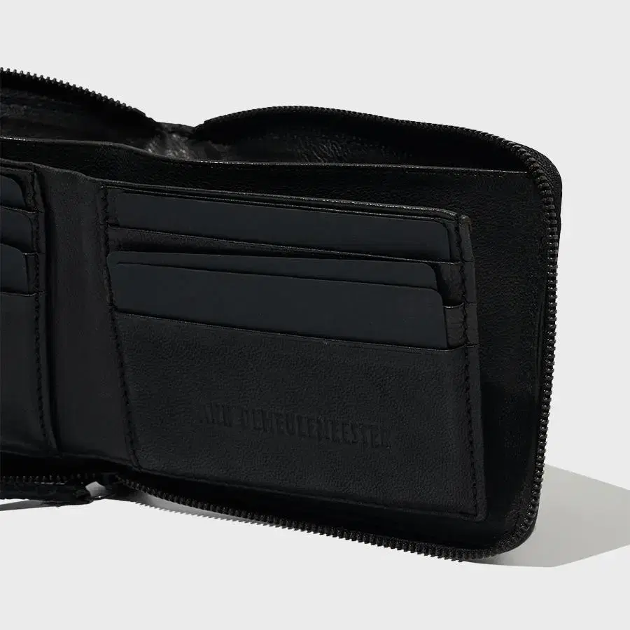 ANN DEMEULEMEESTER WALLET