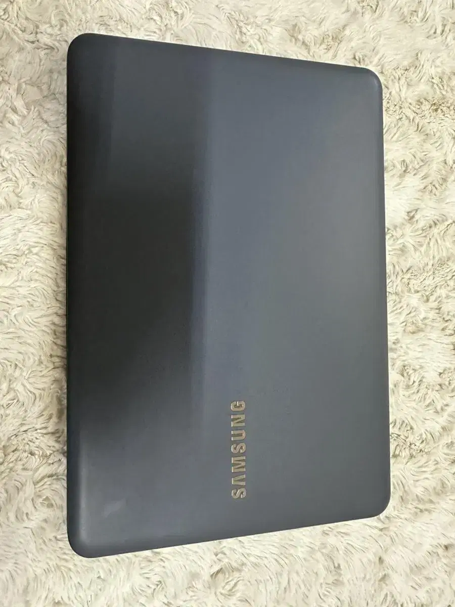 Good condition Samsung NT341XAA laptop for sale