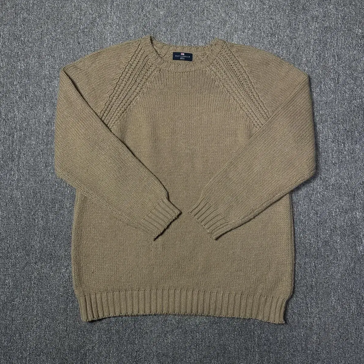 Vintage Steamed Beige Winter Knit Sweater XL