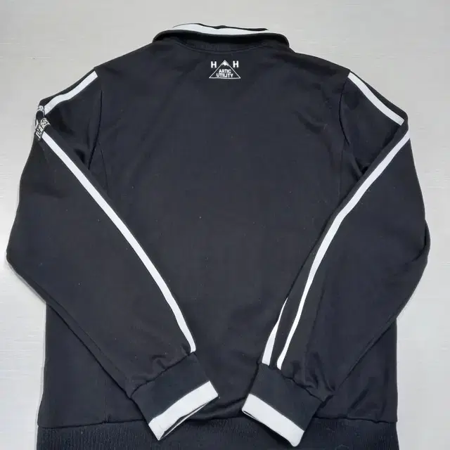 XL105 HELLY HANSEN 트레이닝상의 블랙 DXL-197