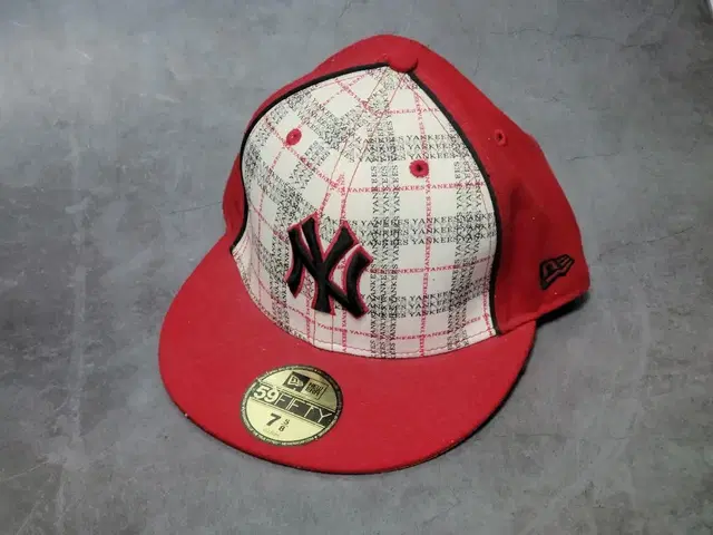 뉴에라 뉴욕양키즈 모자 59FIFTY (60.6cm)