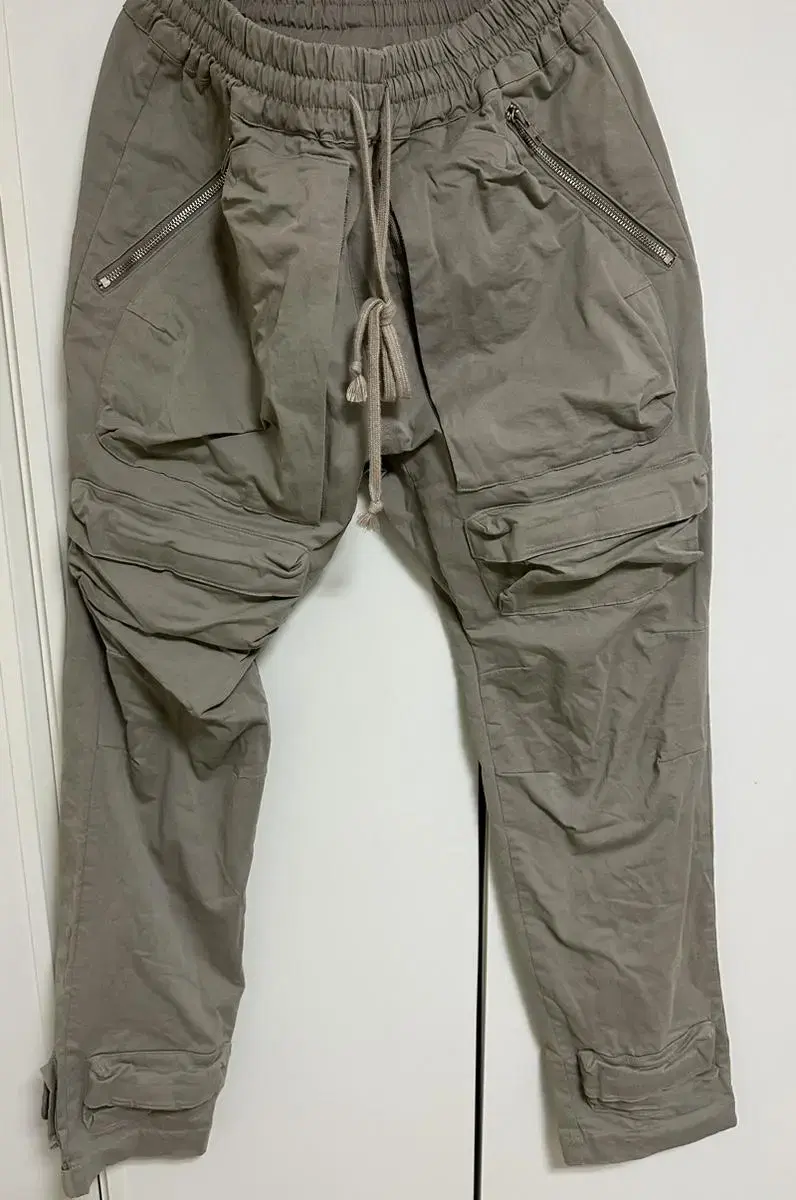 Grimes Flight Pocket Pants size M