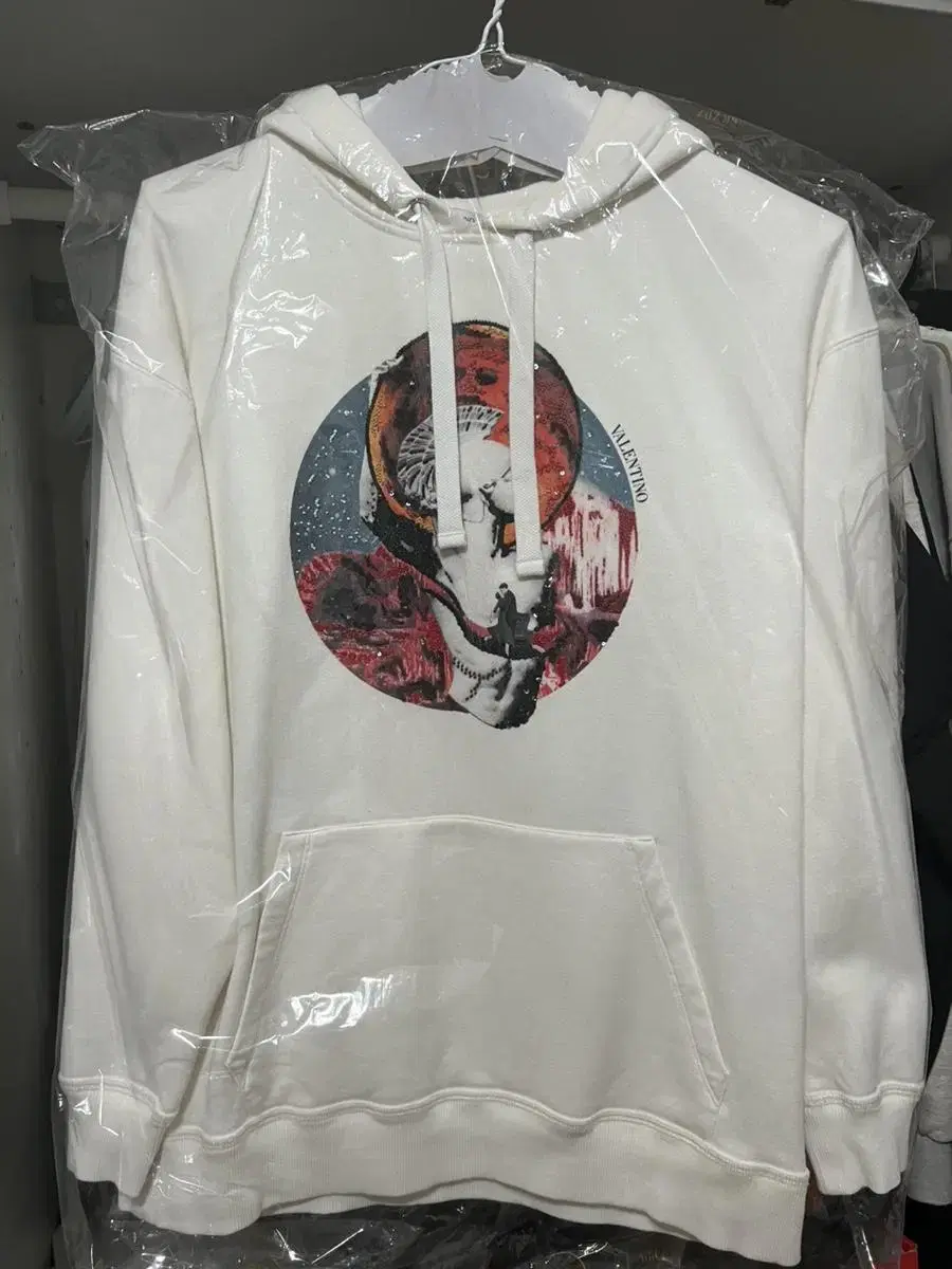 Valentino Valentino soul Planet Mars Hoodie