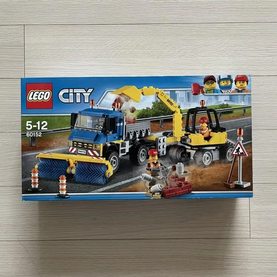 레고 LEGO 씨티 도로 청소차와 파워 셔블(60152)