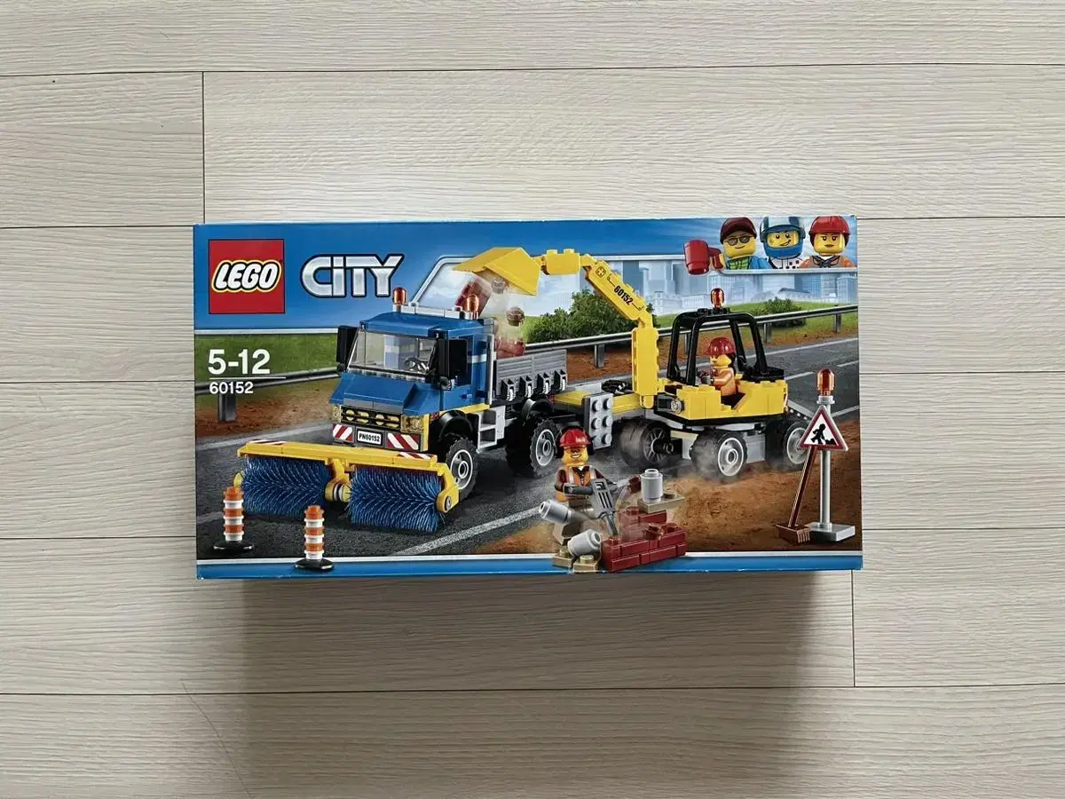 레고 LEGO 씨티 도로 청소차와 파워 셔블(60152)