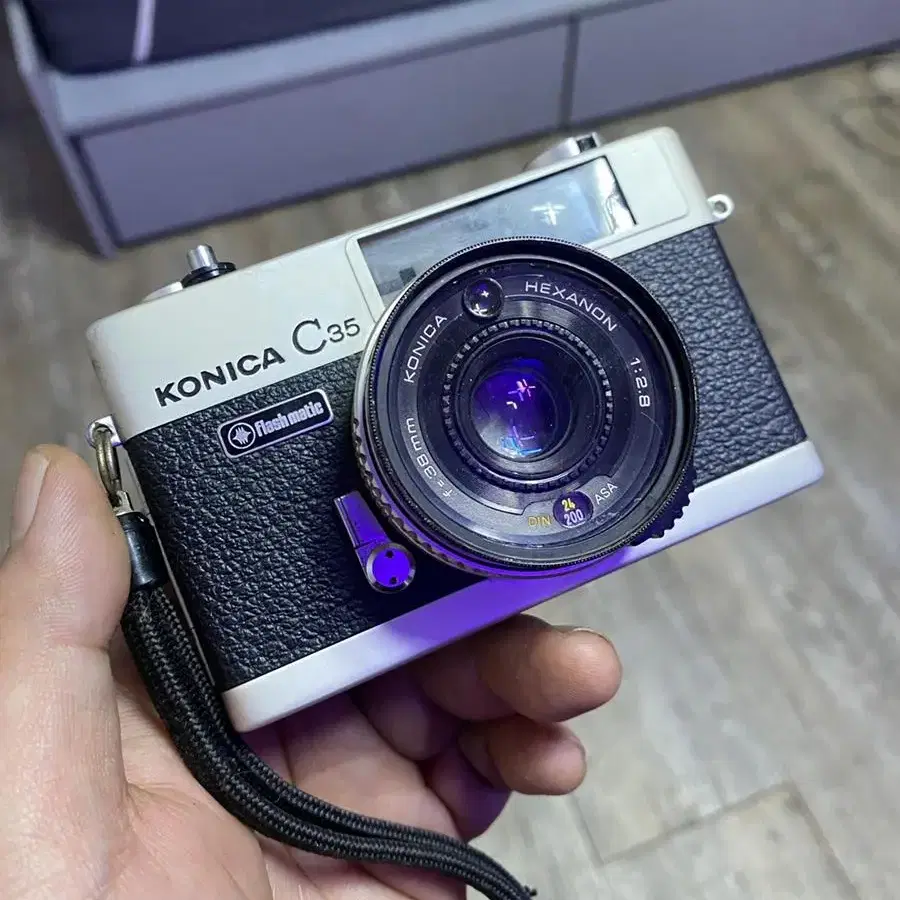 konica c35 필름카메라