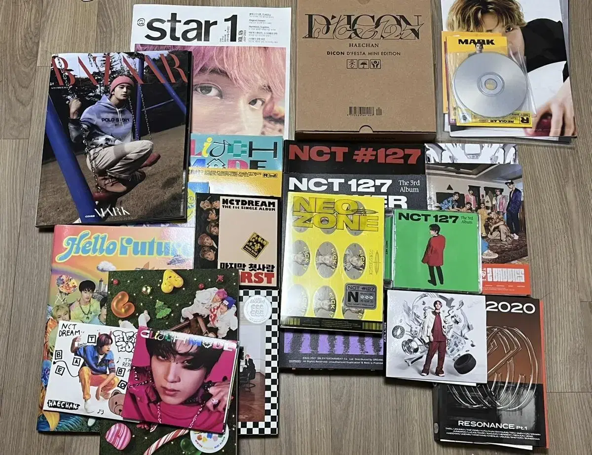 Sources)nct album magazine wts first run candy hero sticker boom hello future