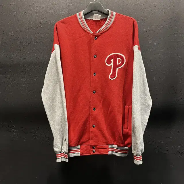 마제스틱 PHILLIES 레드 그레이 레터링 디테일 루즈핏 울바시티 자켓