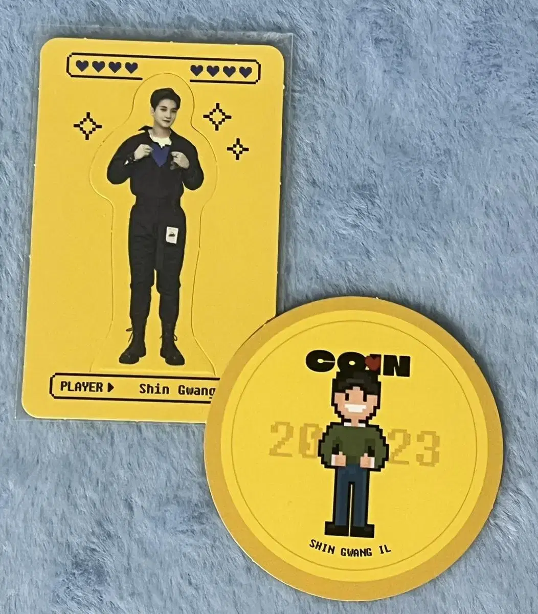 Lucy INSERT COIN shin gwangil wts coin + photocard