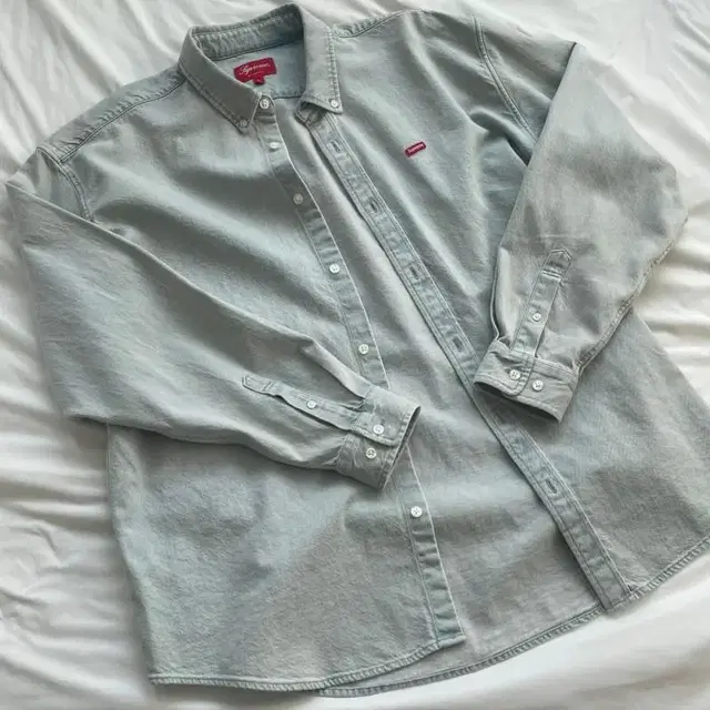 23 S/S Supreme Small Box Shirt (Denim) M