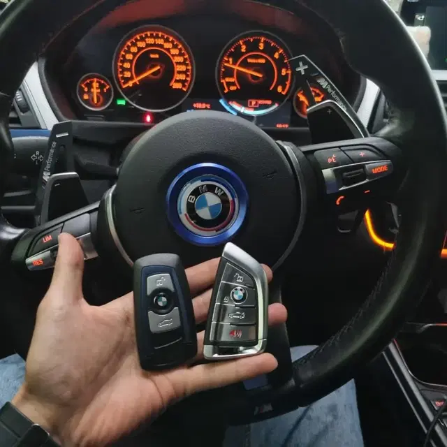 BMW 셀프개조 하다 망가진 자동차키 수리 개조 한번에 해결