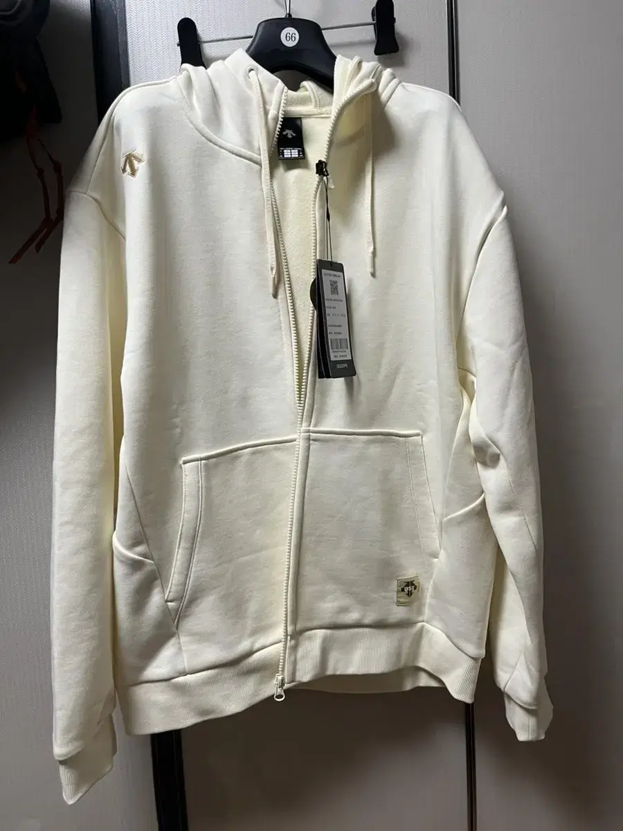 NEW) Descent Essential Ecoterry Training Zip-up 105 Yel Ivory