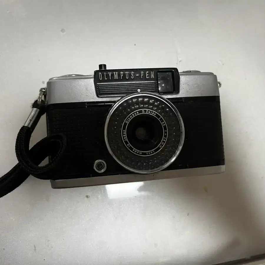 OLYMPUS-PEN  EE-3  필름카메라