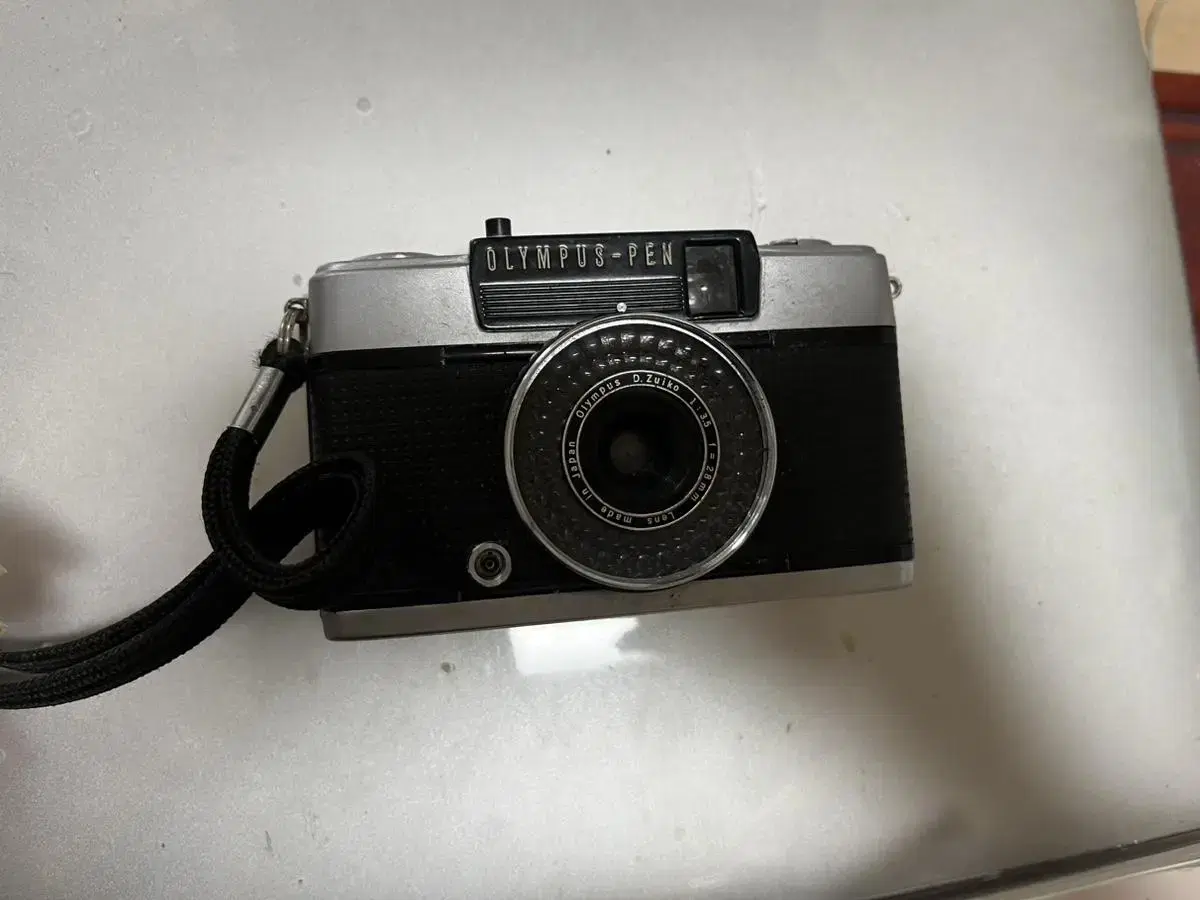 OLYMPUS-PEN  EE-3  필름카메라