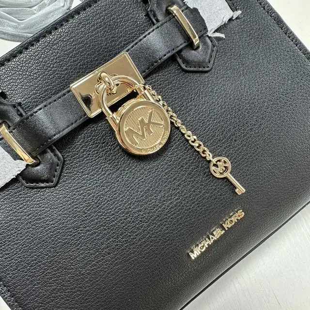 마이클코어스 Michael kors 신상mk 토트 크로스바디 백