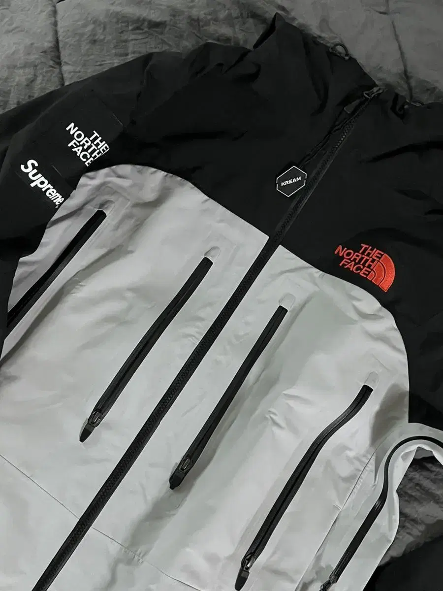 Supreme The North Face Windbreaker M