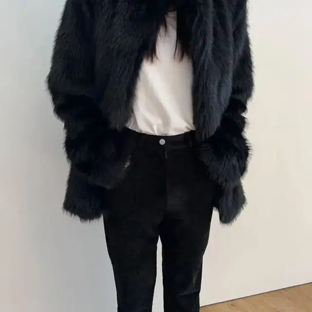 블랙 퍼 자켓 black fur jacket