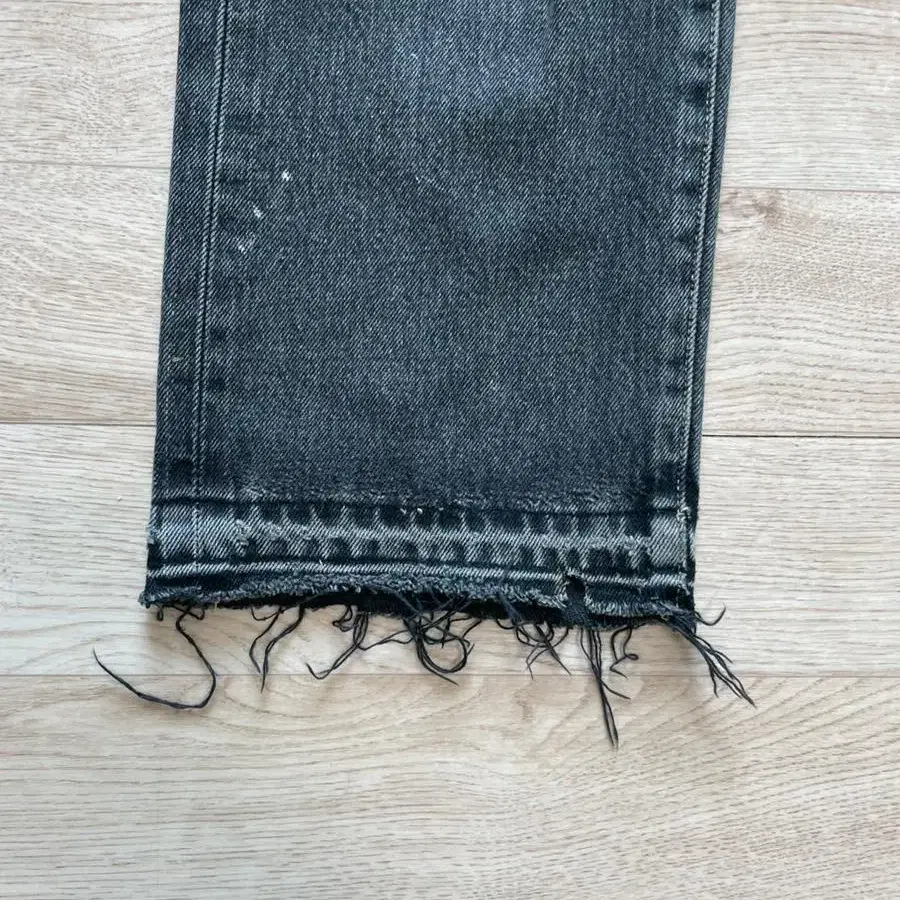 levis 부츠컷 흑청바지