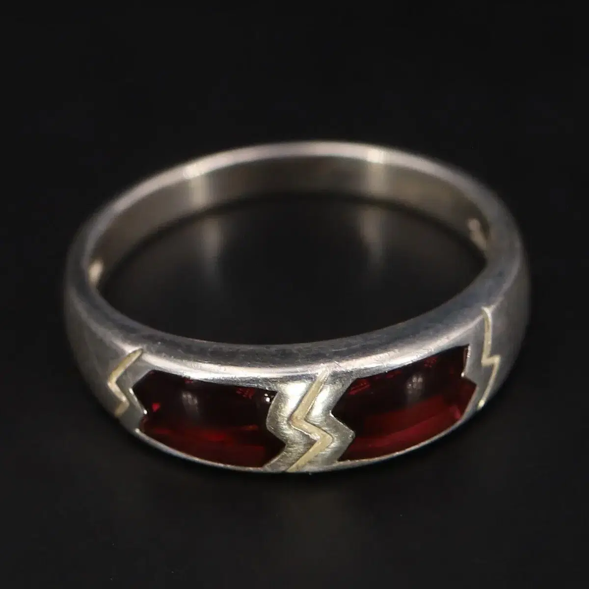 CNA red glass silver ring (8)