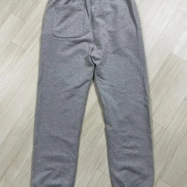 xeroBnR 제로 Classic Sweat Pants [Grey]