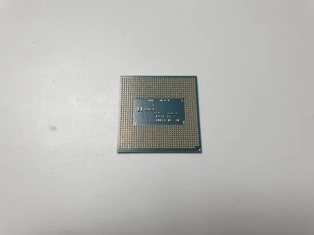 4세대 인텔 CPU i5-4300M 프로세서 Haswell 팝니다.