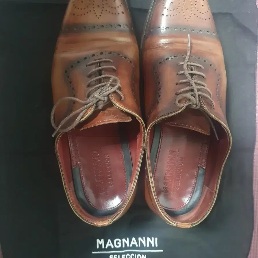 맥나니 MAGNANNI 구두 7사이즈