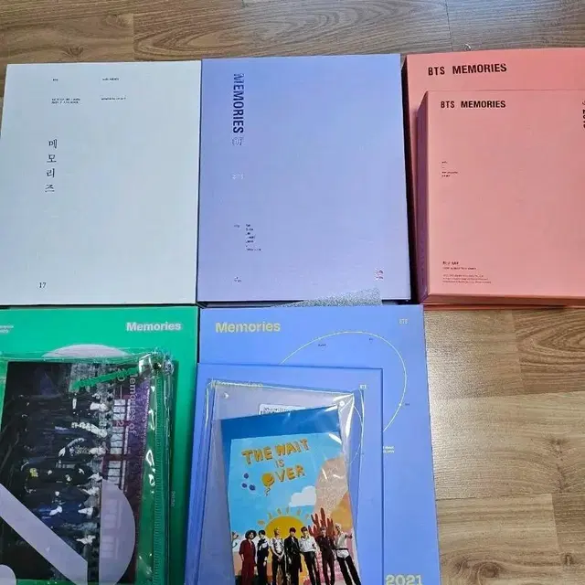 방탄 메모리즈 DVD 블루레이 팝니다