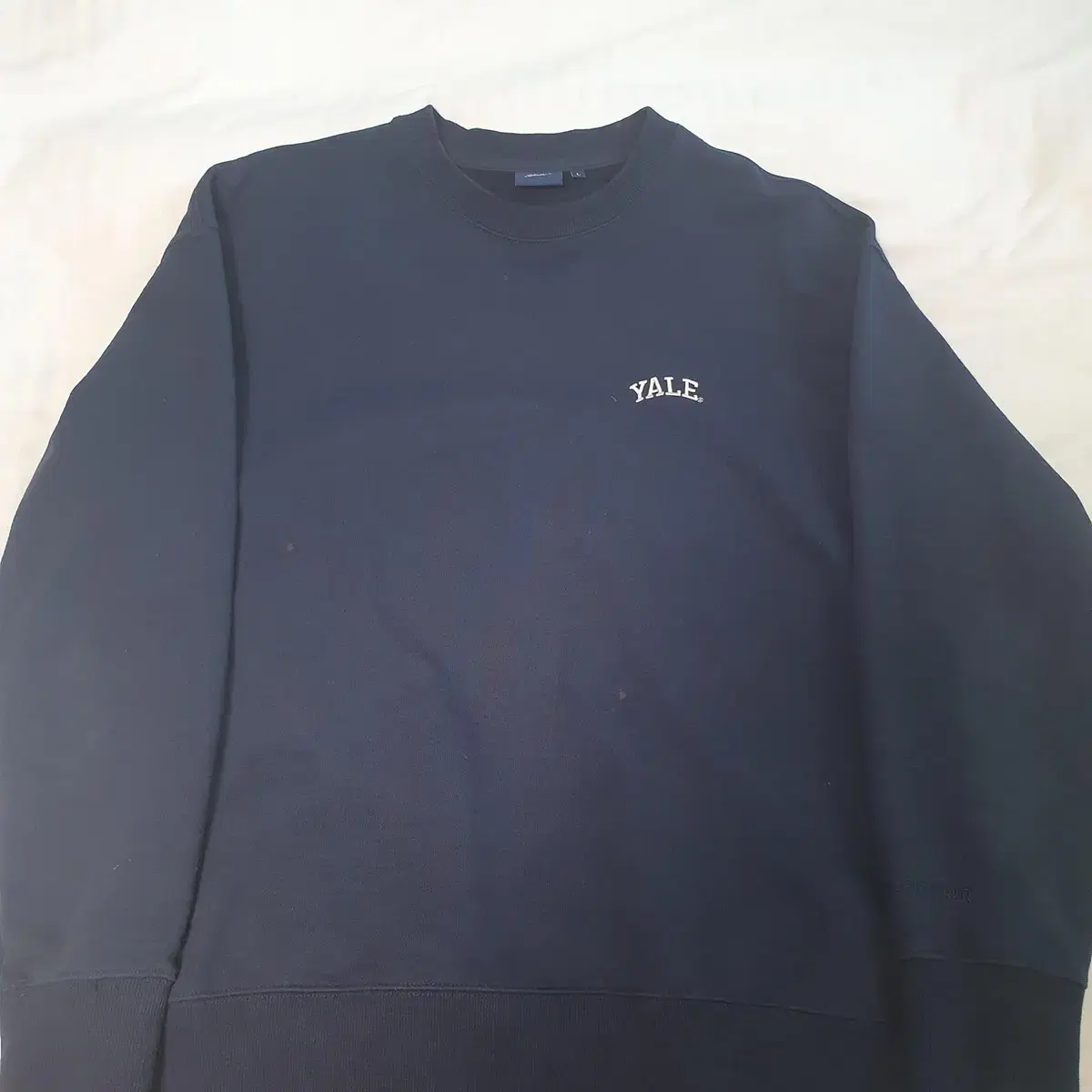 예일 SMALL ARCH CREWNECK NAVY L 논기모