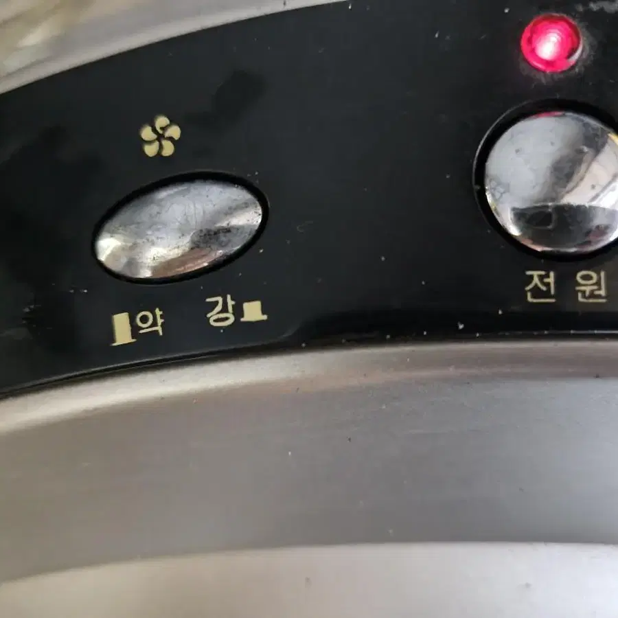 순간강력난방 전기절약PTC세라믹히터난로 온풍기 열풍기대형전기난로2.4kw