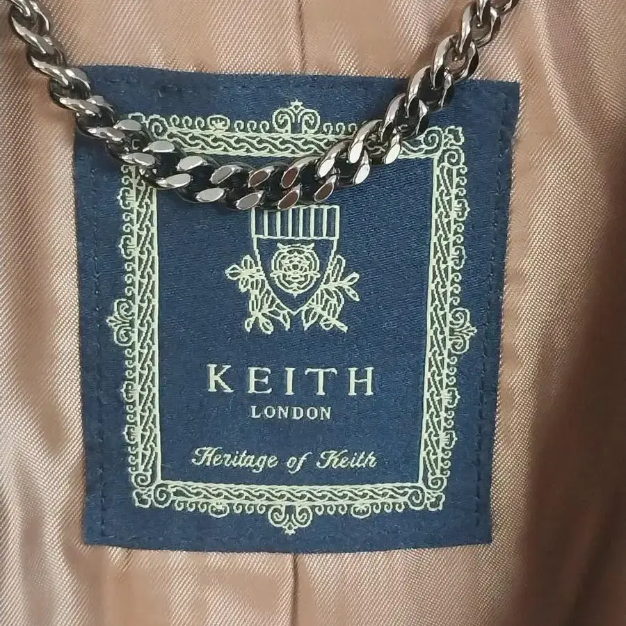 라인이 예쁜 KEITH 겨울자켓