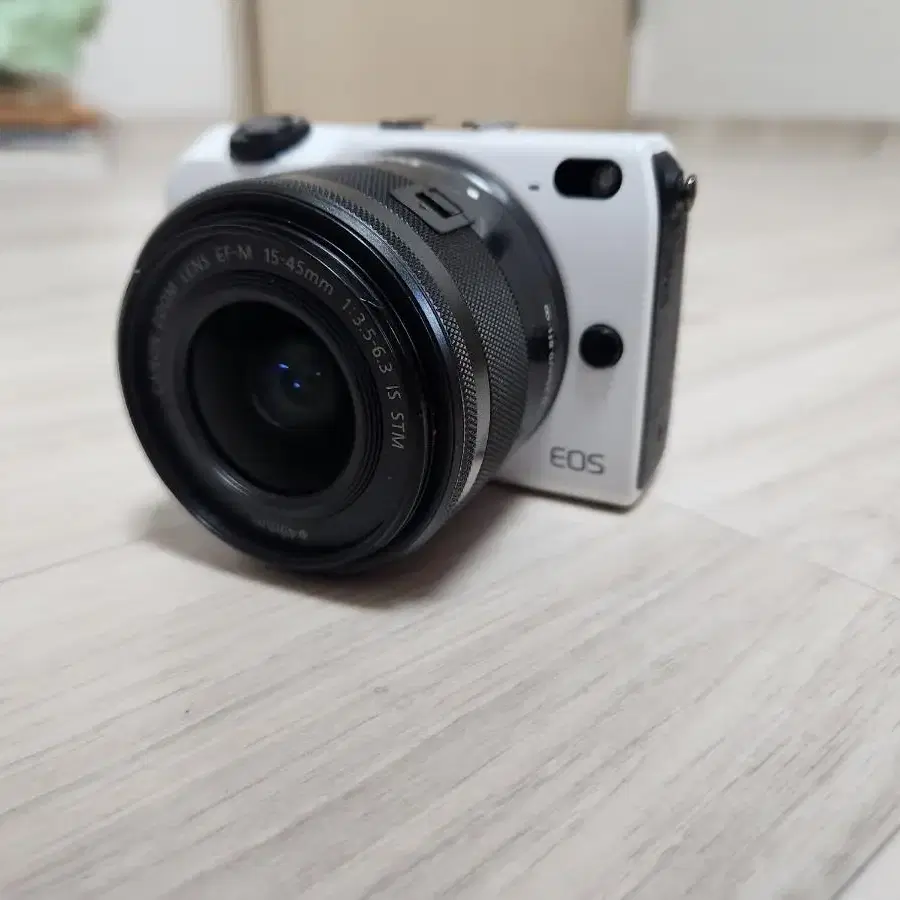 캐논 eos m2 미러리스카메라