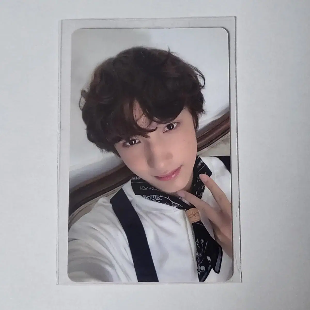 Tomorrow x together txt hueningkai 20 seasons greetings season's greetings photocard