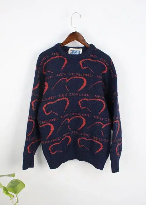 WOOLLY JUMPERS 스웨터